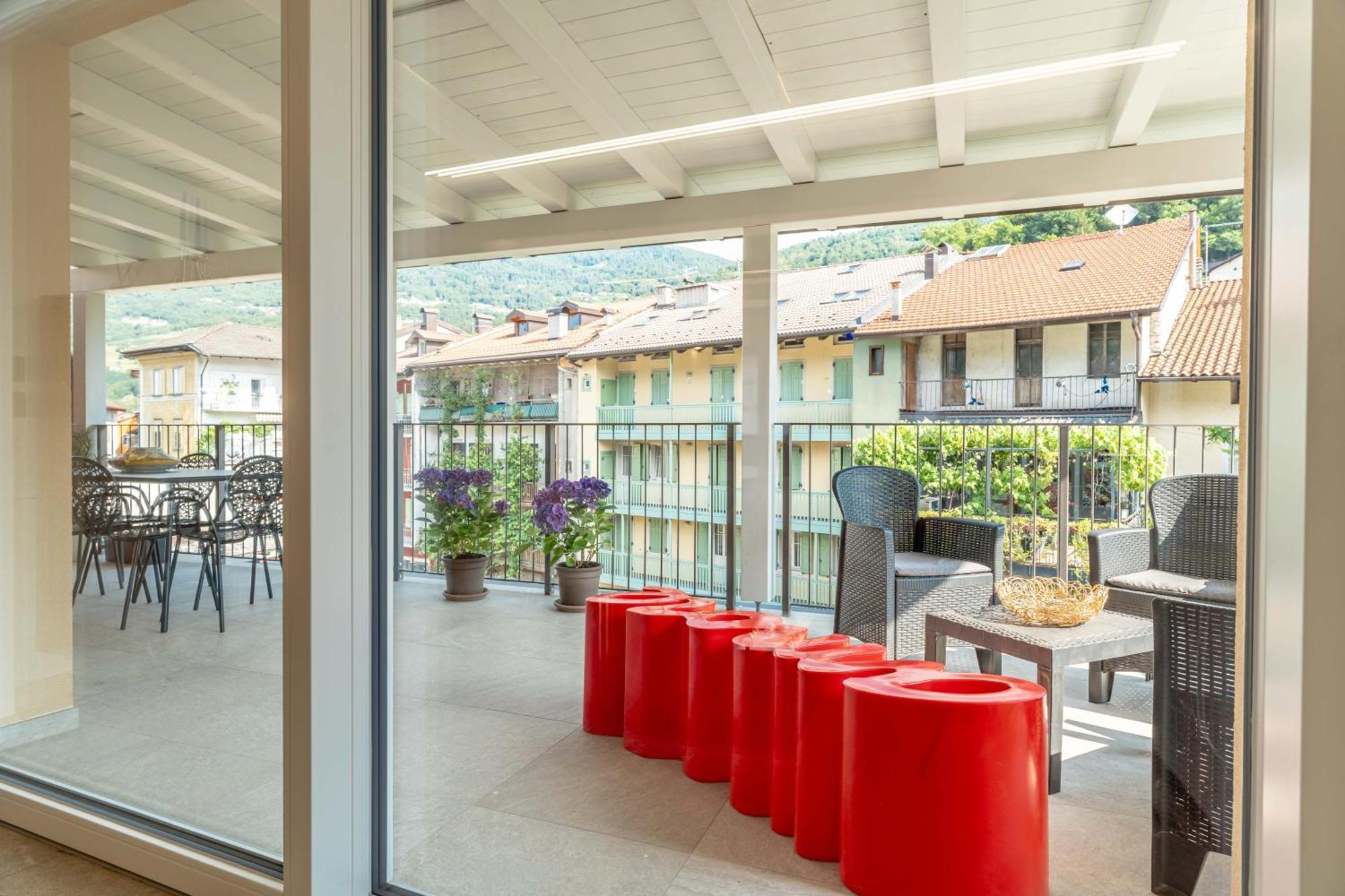 Luxury 2Br W/ River Castle View In Borgo Valsugana Apartment Exterior photo